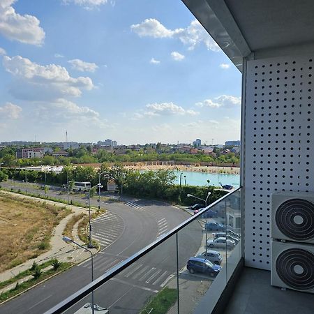 Lagoon Park Apartments With Beach View Букурещ Екстериор снимка