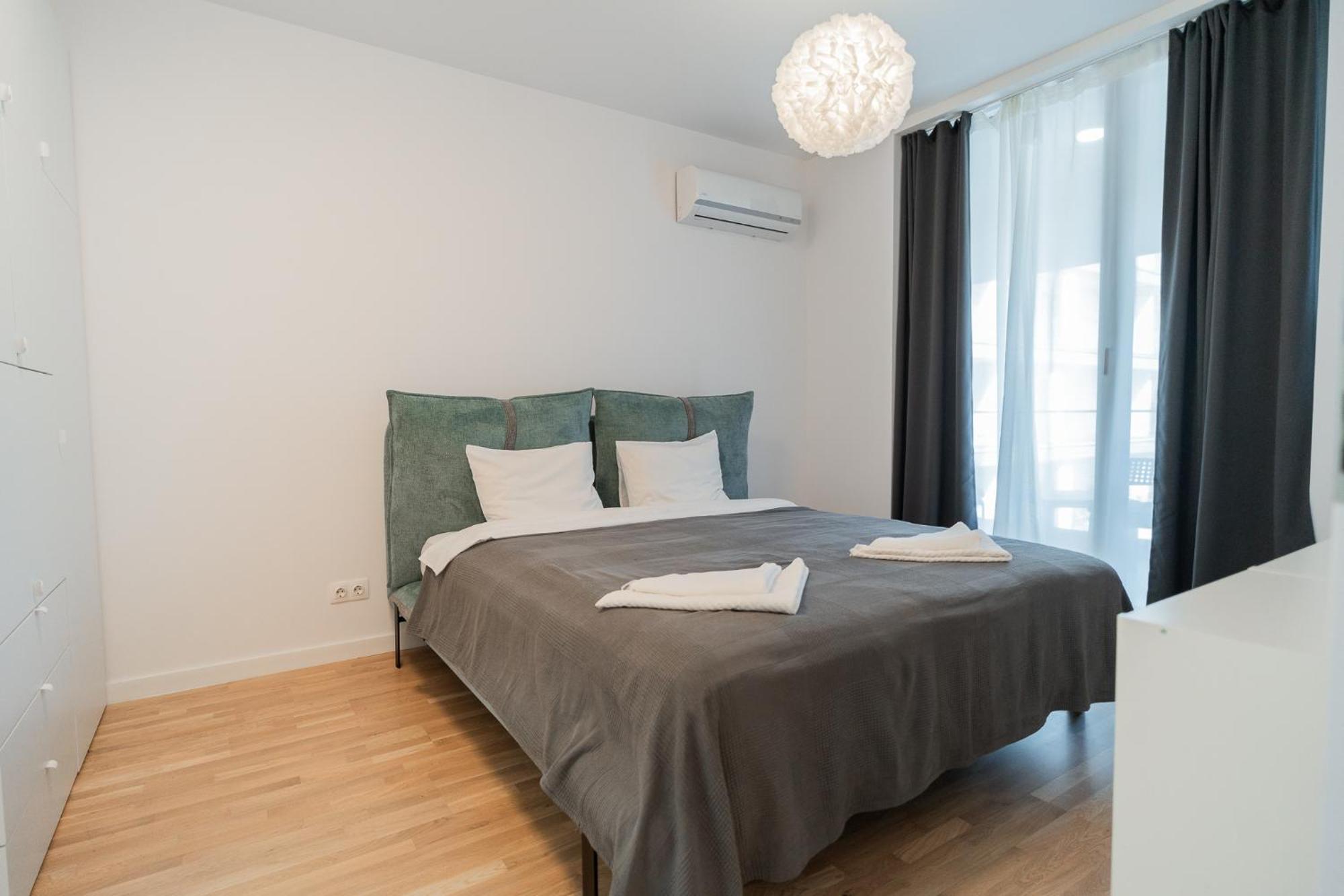 Lagoon Park Apartments With Beach View Букурещ Екстериор снимка