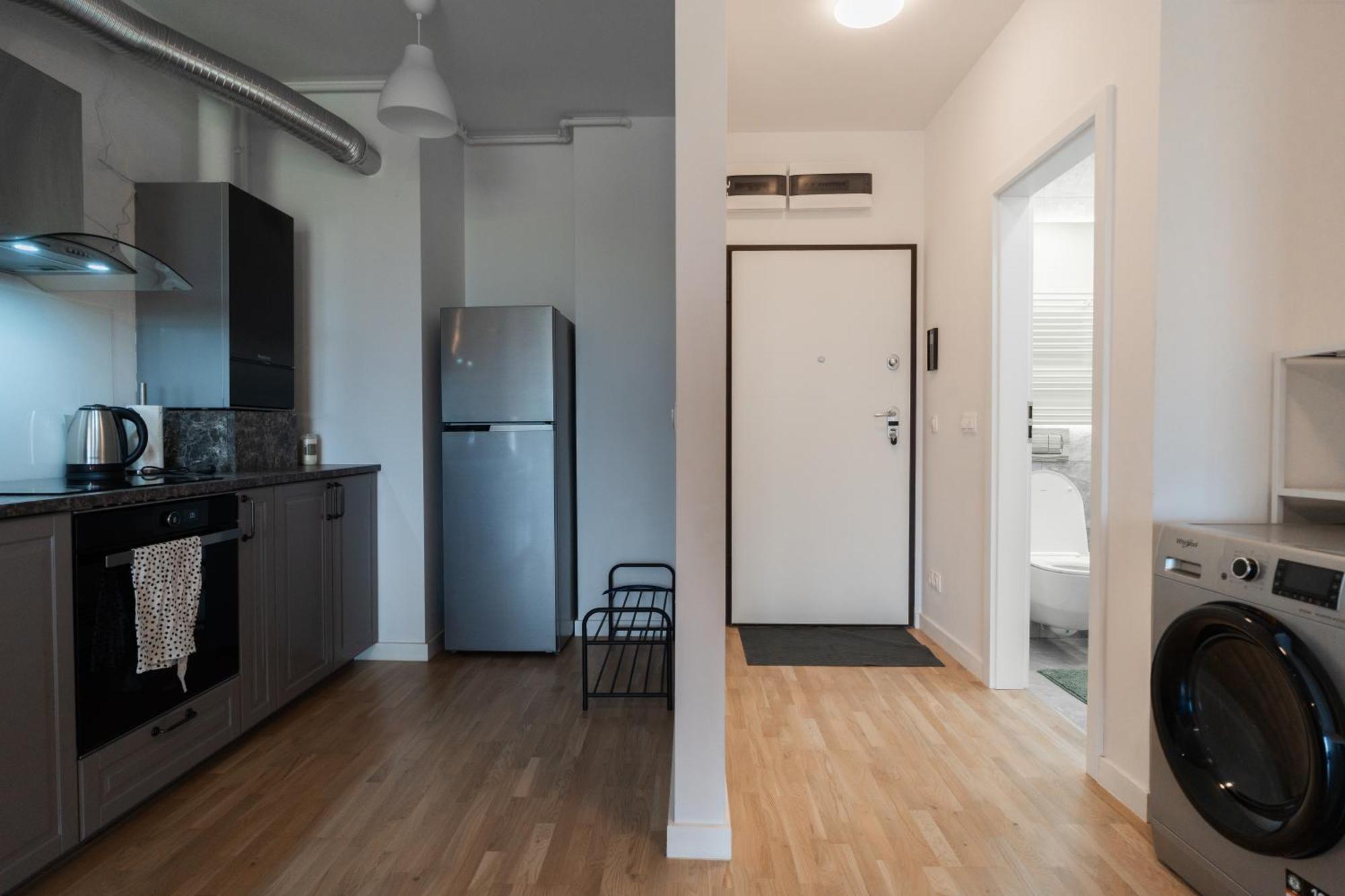 Lagoon Park Apartments With Beach View Букурещ Екстериор снимка